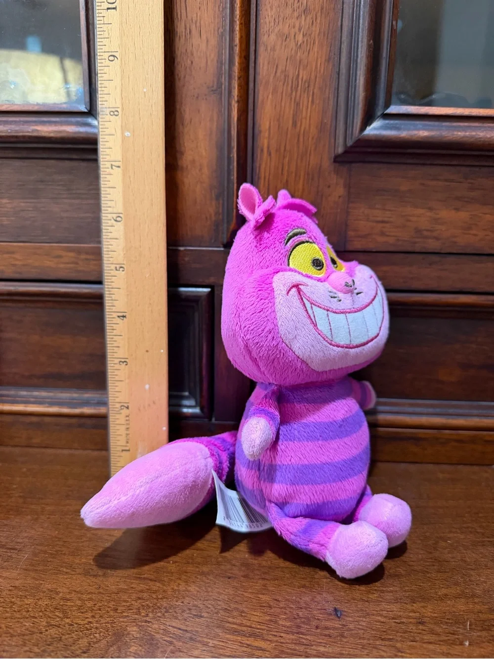 Disney Junior Alice's Wonderland Bakery 8-inch Small Plush Cheshire Cat, Stuffed